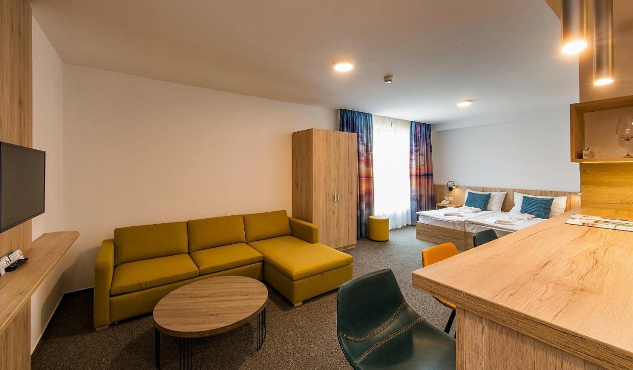 Akademia Hotel Balatonfüred Eksteriør bilde