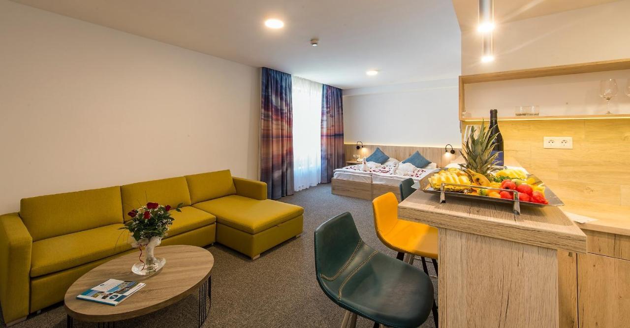 Akademia Hotel Balatonfüred Eksteriør bilde