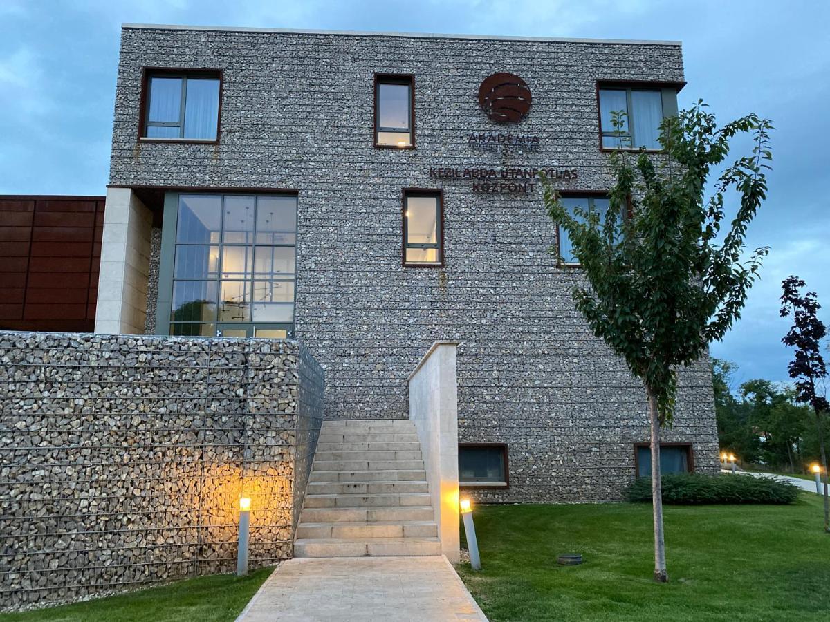 Akademia Hotel Balatonfüred Eksteriør bilde