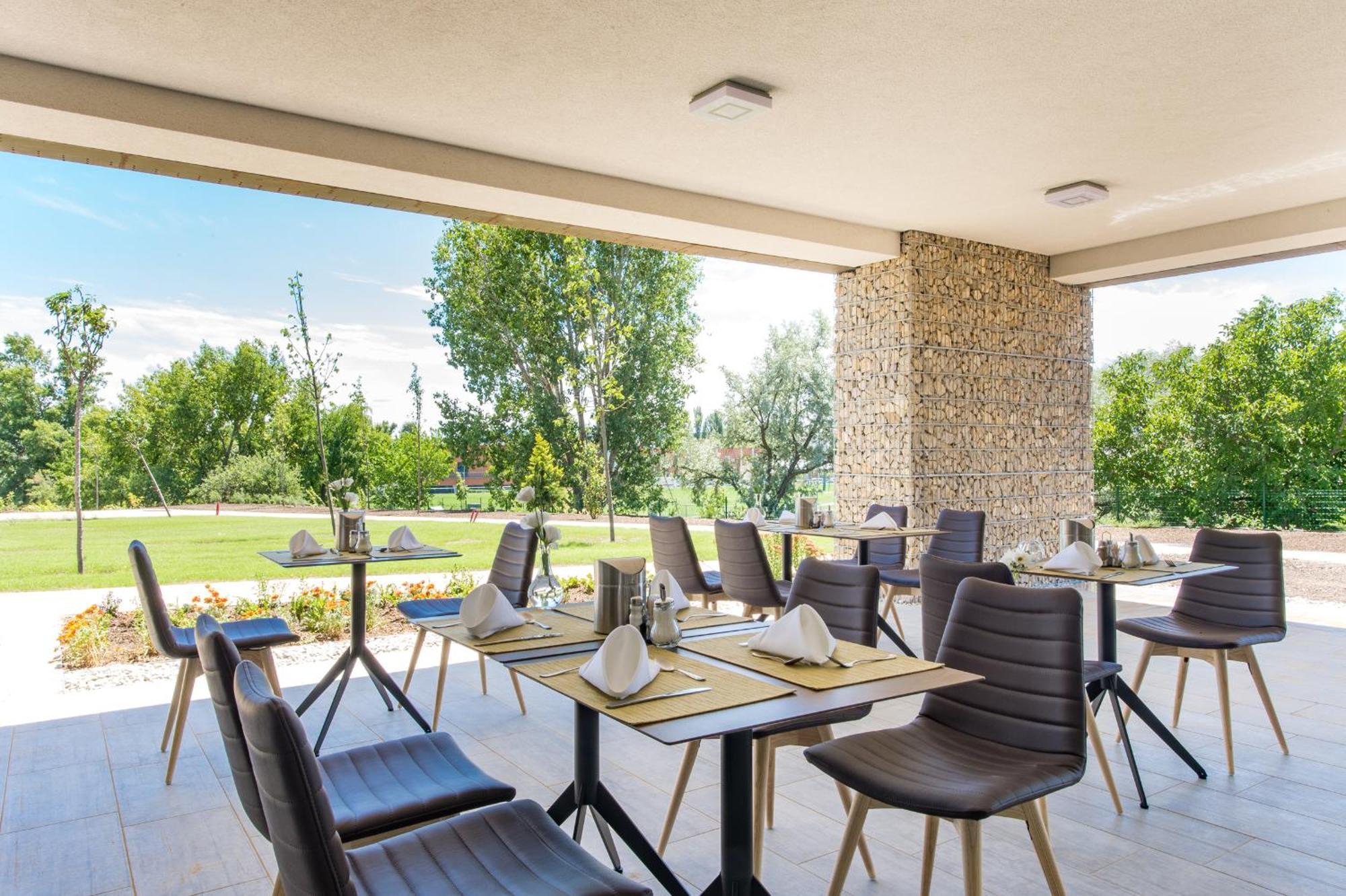 Akademia Hotel Balatonfüred Eksteriør bilde