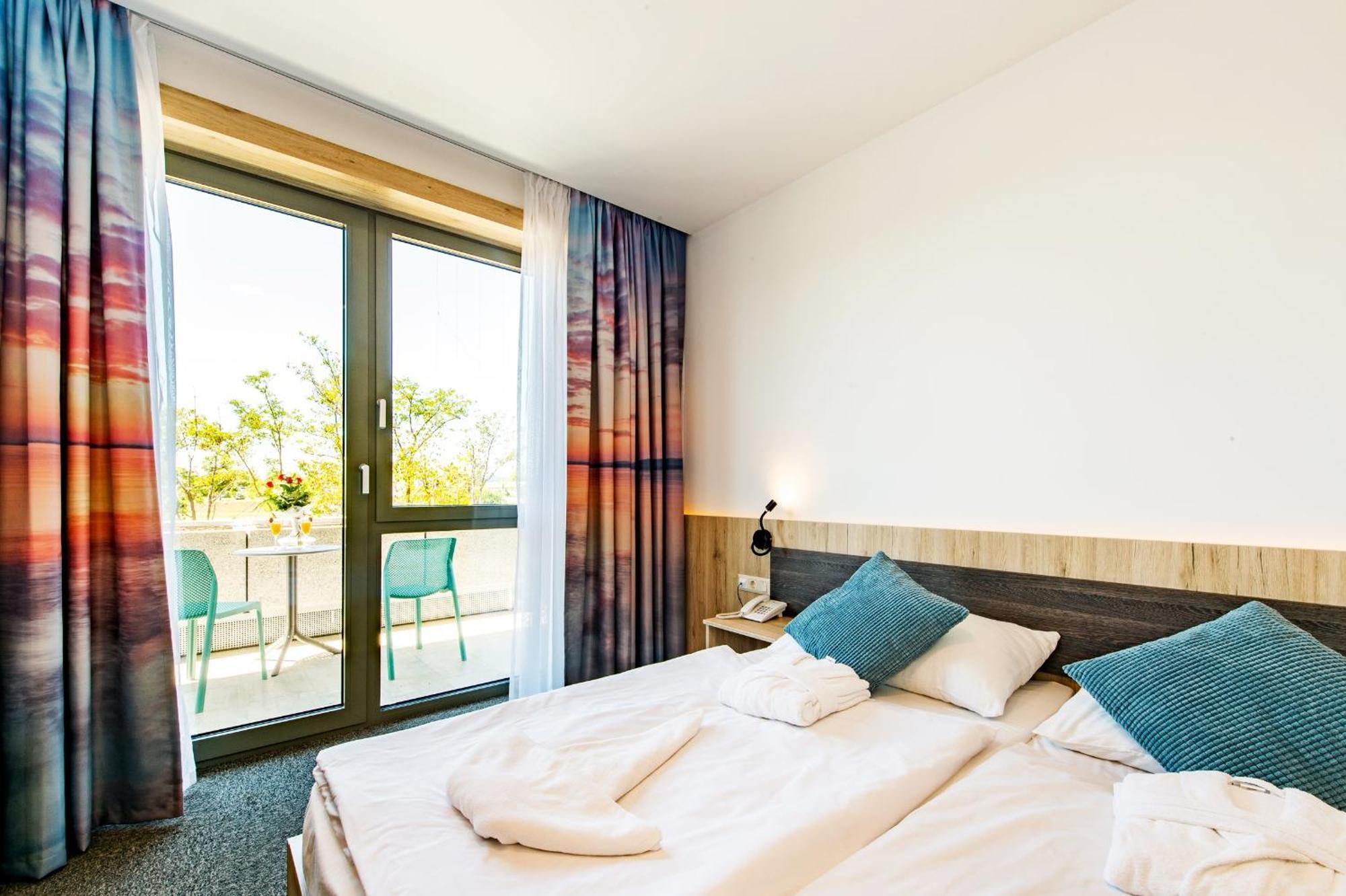 Akademia Hotel Balatonfüred Eksteriør bilde